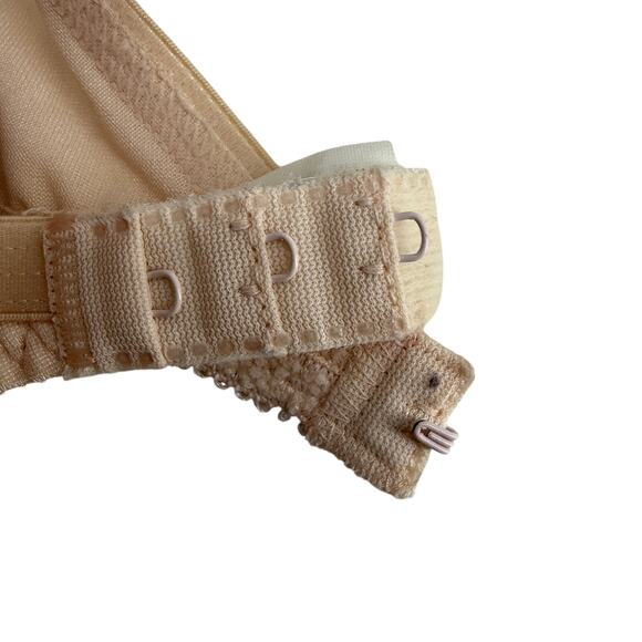 Vintage Hanes Her Way Bra Nylon Unlined Underwire G102 7102 Lace 36B - Picture 5 of 6